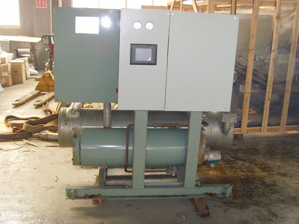 解放酒店中央空调不停机清洗方法介绍